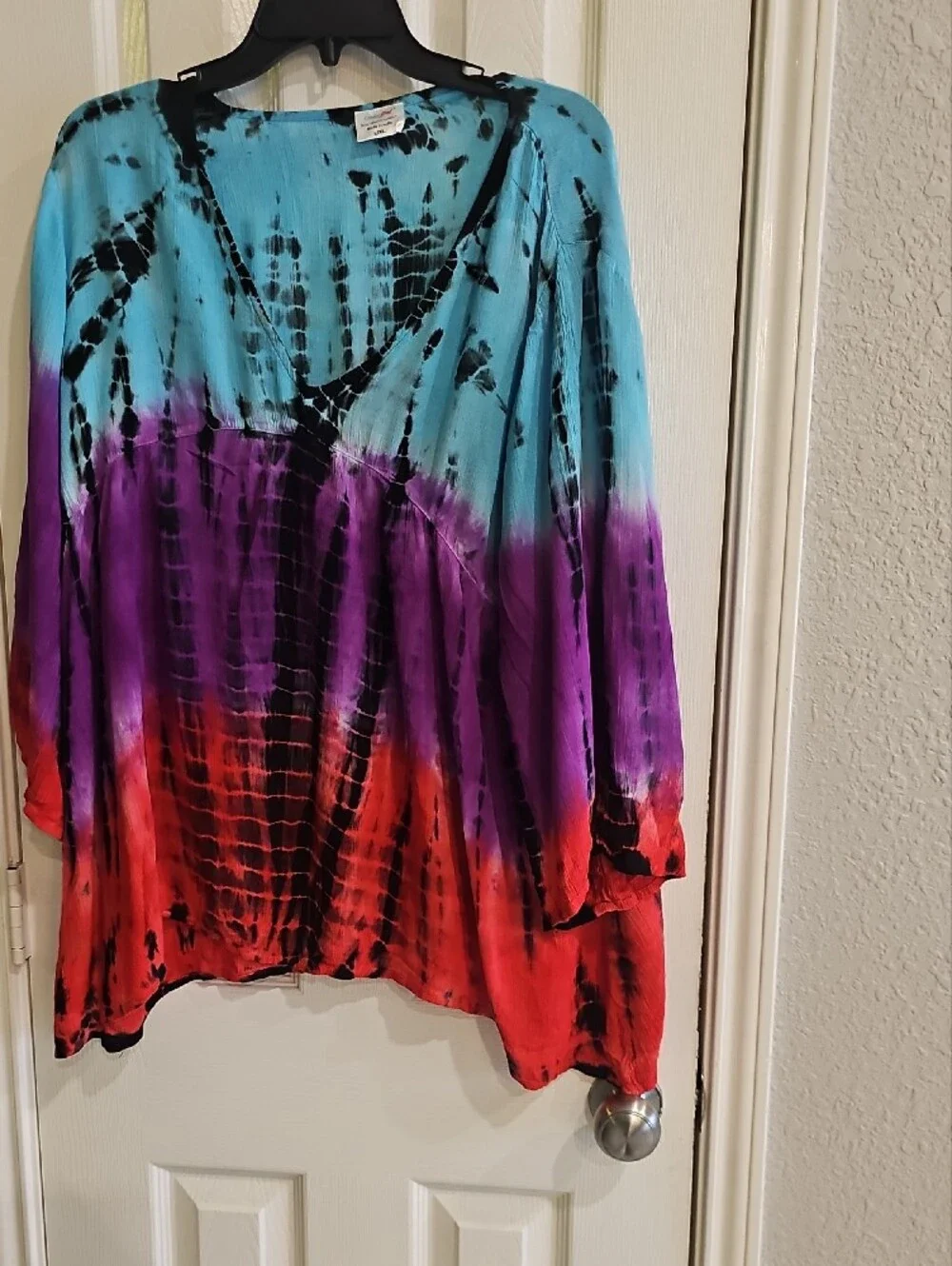 Greater Good Tie-Dye V-Neck Gauzy Tunic Top - Aqua, Purple & Red L/XL - Picture 12 of 14